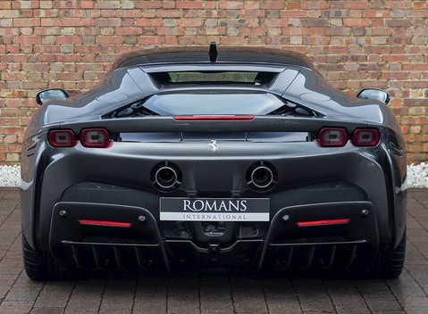 Ferrari SF90 Stradale 5