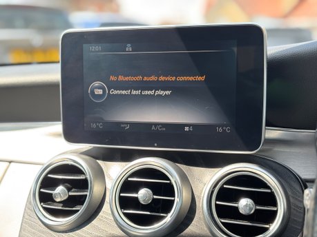 Mercedes-Benz C Class 2.1 C220d AMG Line (Premium Plus) Cabriolet 2dr Diesel 4MATIC (170ps) 27