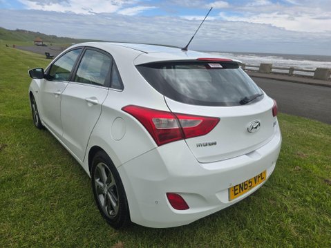 Hyundai i30 1.6 SE Auto Euro 6 5dr 8