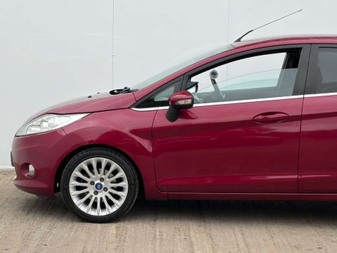 Ford Fiesta 1.4 Fiesta Titanium Auto 5dr 40