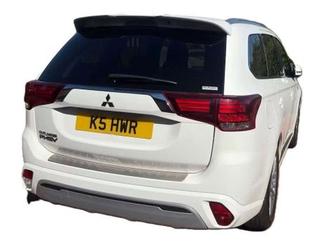 Mitsubishi Outlander 2.4h TwinMotor 13.8kWh Design SUV 5dr Petrol Plug-in Hybrid CVT 4WD Euro 6  3