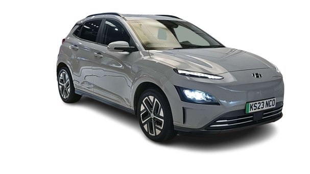 Hyundai KONA 39kWh Premium SUV 5dr Electric Auto (10.5kW Charger) (136 ps) Service History