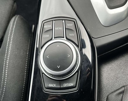 BMW 1 Series 2.0 118D Sport Auto 5dr 44