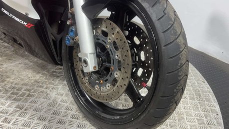 Yamaha R6 5EB 2000 CARBED MODEL RUNNING SPORTS BIKE PROJECT BIKE 600CC 27