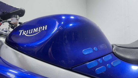 Triumph Sprint 2002 27K RUNNING PROJECT BIKE SPARES OR REPAIR SPORTS TOURER 29