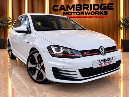Volkswagen Golf GTI PERFORMANCE