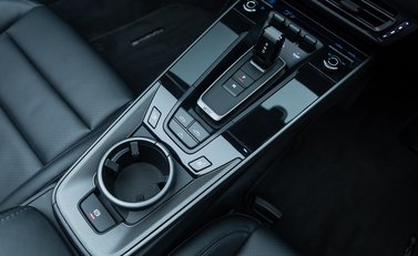 Porsche 911 Carrera CABRIOLET (992) 24