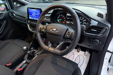 Ford Fiesta ST-LINE EDITION - 2 OWNERS - APPLE CAR PLAY - SERVICE HISTORY 14