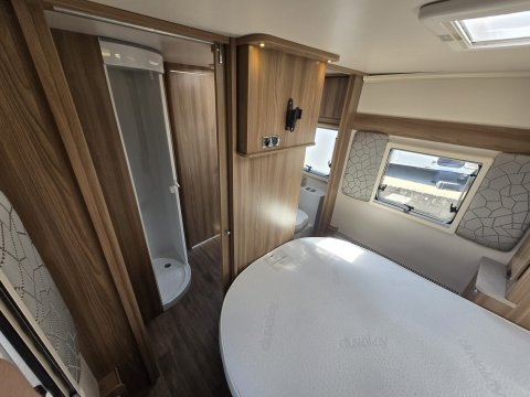 Swift Challenger X 850 19