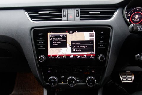 Skoda Octavia VRS CHALLENGE TSI DSG 30