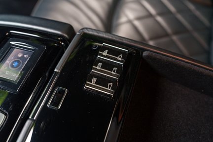 Maybach 57 S Zeppelin 33