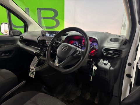 Vauxhall Combo 1.5 Combo 2000 Dynamic TD 72/2022 2