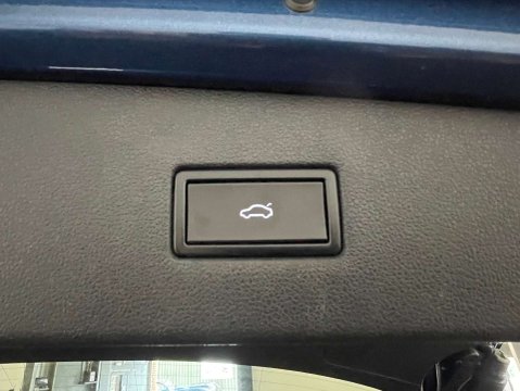 Volkswagen Tiguan 2.0 Tiguan Allspace SE Nav TDI 4Motion Semi-Auto 4WD 5dr 38