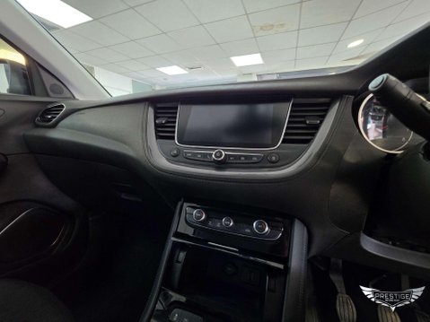 Vauxhall Grandland X 1.5 Turbo D BlueInjection Sport Nav Euro 6 (s/s) 5dr 32