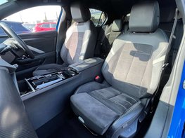 Vauxhall Astra 1.2 Astra Ultimate Turbo Auto 5dr 64