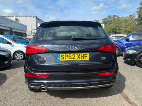 Audi Q5 2.0 TDI S line SUV 5dr Diesel S Tronic quattro Euro 5 (s/s) (177 ps) 5