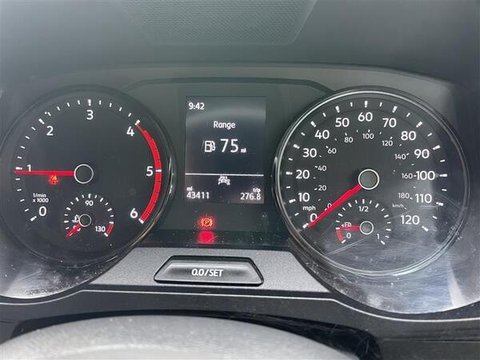 Volkswagen Crafter CR35 TDI M H/R P/V TRENDLINE 6