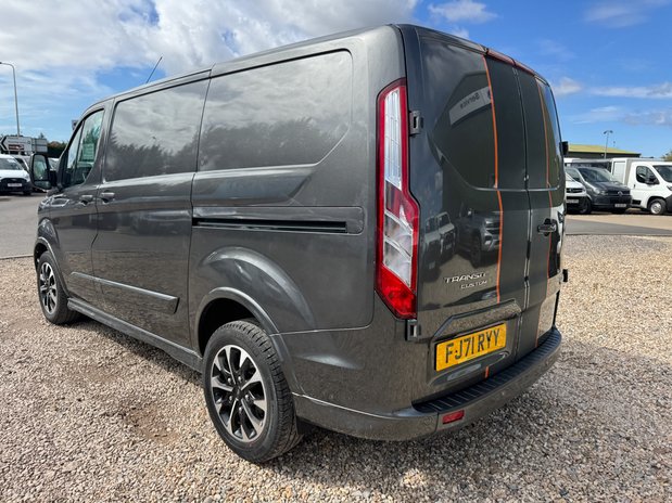 Ford Transit Custom AUTO SWB L1H1 Low Roof Sport 320 Air Con Alloys Sensors Cam EURO 6 10