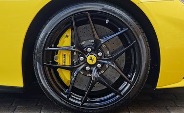 Ferrari F12 Berlinetta 21