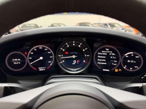 Porsche 911 3.0T 992 Carrera 4 GTS Coupe 2dr Petrol PDK 4WD Euro 6 (s/s) (480 ps) 36