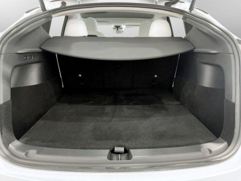 Tesla Model Y SUV 5dr Electric Auto RWD (346 ps) Cruise Control - Reverse Camera 21