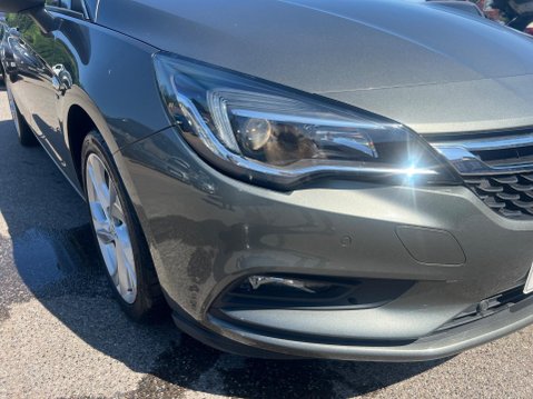 Vauxhall Astra 1.4i Turbo SRi Nav Auto Euro 6 (s/s) 5dr 12