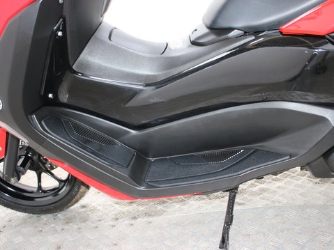 Yamaha Nmax 125 GPD125-A ABS 25