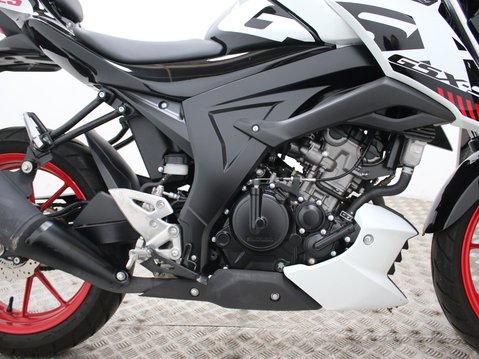 Suzuki GSX-S125 GSXS 125 25