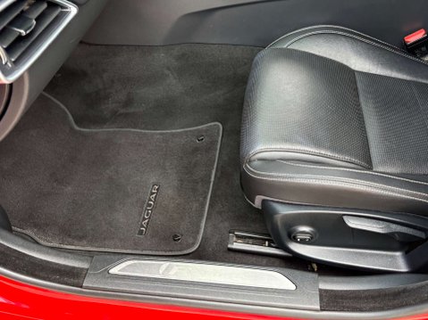 Jaguar XE 2.0 XE R-Sport Auto 4dr 50