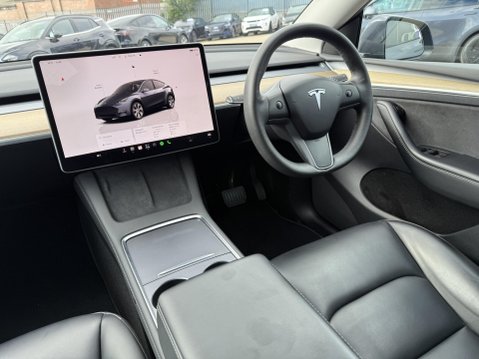 Tesla Model Y SUV 5dr Electric Auto RWD (346 ps) 29