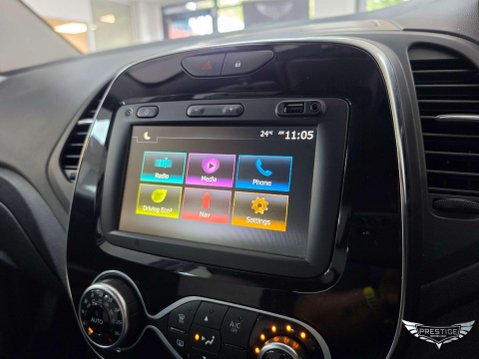 Renault Captur 1.5 dCi ENERGY Iconic EDC Euro 6 (s/s) 5dr 35