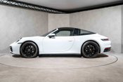 Porsche 911 TARGA 4 PDK. WARRANTY. ADAPTIVE CRUISE CONTROL. HEATED SEATS. HEATED WHEEL. 10