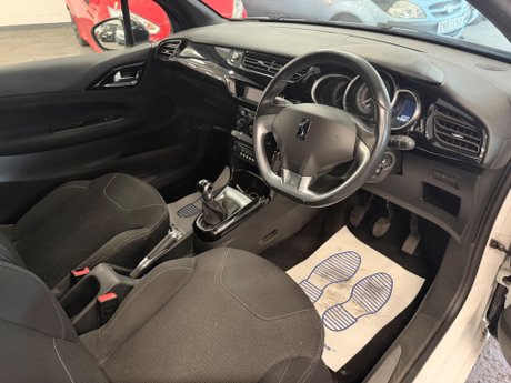 Citroen DS3 1.6 VTi DStyle Euro 5 3dr 8