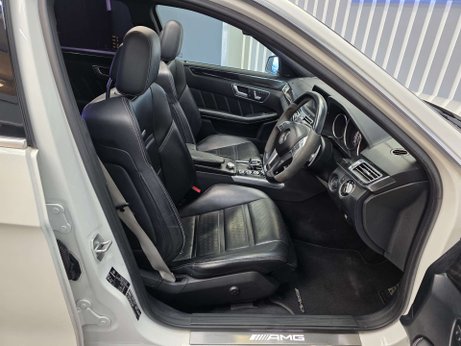 Mercedes-Benz E Class 5.5 E63 V8 BiTurbo AMG S Saloon 4dr Petrol SpdS MCT Euro 6 (s/s) (585 ps) 17