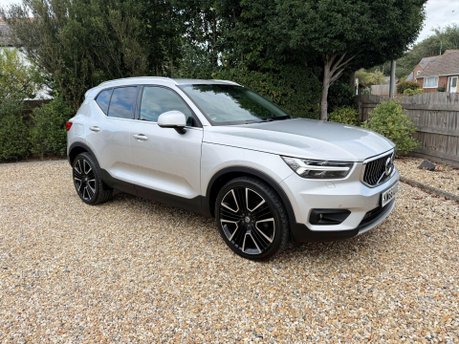 Volvo XC40 2.0 D4 Inscription Auto AWD Euro 6 (s/s) 5dr 2