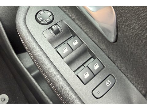 Vauxhall Mokka 1.2 Turbo 100 GS Line 5dr 32