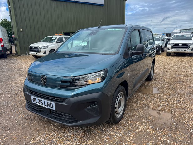 Peugeot Partner LWB L2H1 [SOLD SM] Low Roof Professional Air Con Sensors Tow Bar EURO 6 NO 2