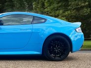 Aston Martin Vantage S V12 11