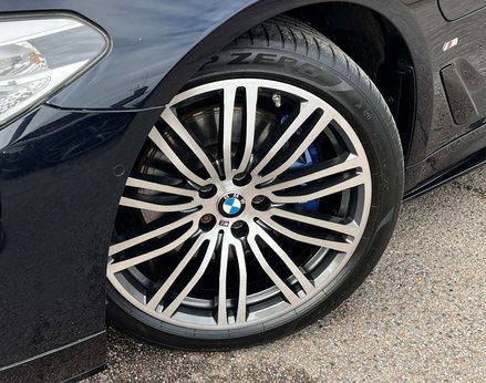 BMW 5 Series 2.0 530e M Sport Auto 4dr 3