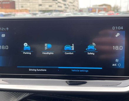 Peugeot 208 1.2 208 Allure Premium+ PureTech SS 5dr 35