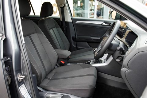 Volkswagen T-Roc LIFE TSI 32