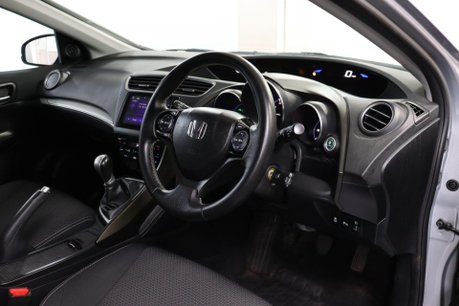 Honda Civic I-VTEC SE PLUS NAVI 5