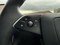 Tesla Model 3 Saloon 4dr Electric Auto RWD (208 ps) 37
