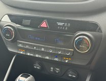 Hyundai TUCSON 1.7 CRDi Blue Drive GO! SE SUV 5dr Diesel DCT Euro 6 (s/s) (141 ps) 26