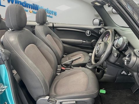 Mini Convertible 1.5 Cooper Euro 6 (s/s) 2dr 5