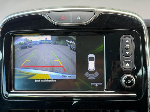 Renault Zoe 22kWh Dynamique Nav Auto 5dr (Battery Lease) 25