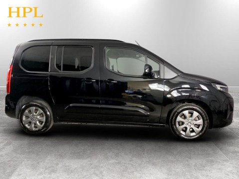 Vauxhall Combo Life 52kWh Ultimate MPV 5dr Electric Auto (7.4kW Charger) (136 ps) Air Con - All 8