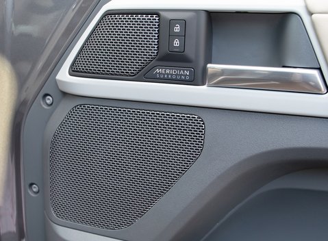 Land Rover Defender 110 HSE D240 27