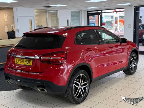 Mercedes-Benz GLA 1.6 GLA180 Urban Edition 7G-DCT Euro 6 (s/s) 5dr 4