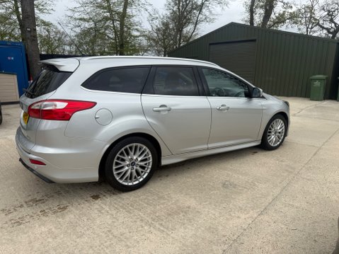 Ford Focus 1.0T EcoBoost Zetec S Estate 5dr Petrol Manual Euro 5 (s/s) (125 ps) 15